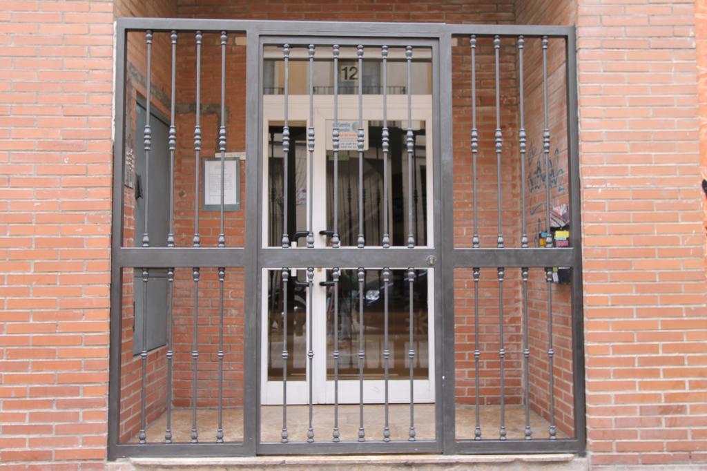 Apartamentos Goyescas Deco Madrid Exterior photo