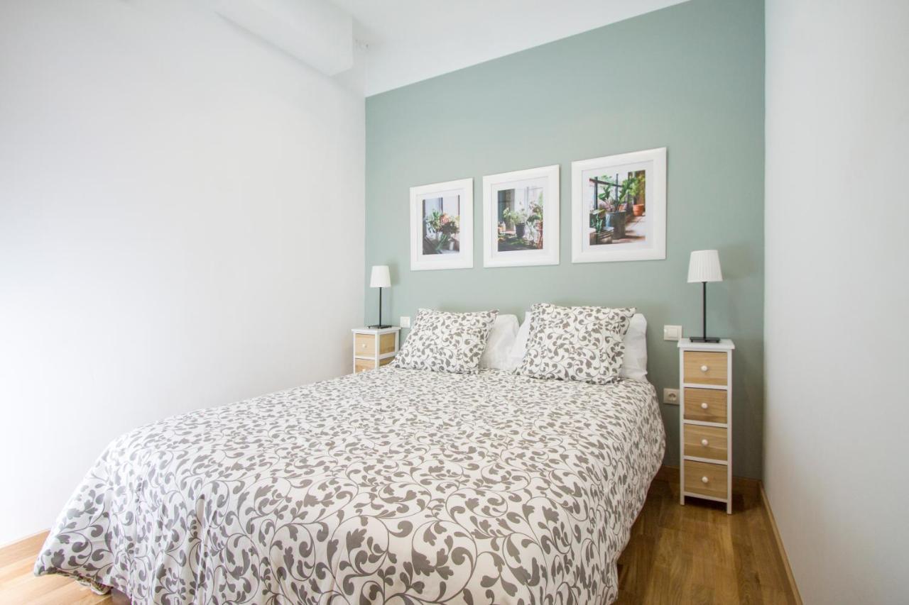Apartamentos Goyescas Deco Madrid Exterior photo